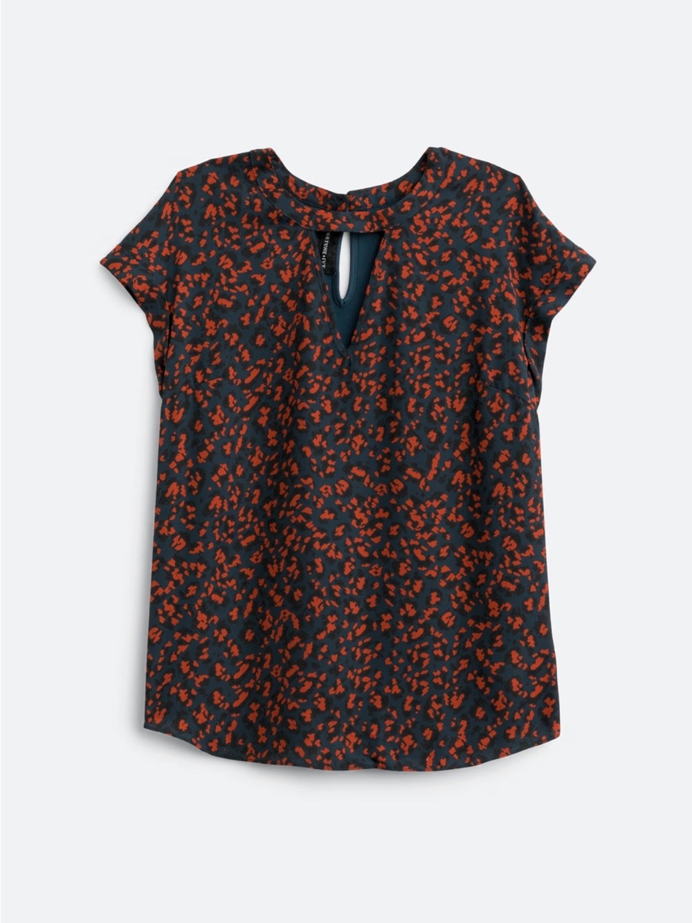 FORTUNE + IVY Margaret Keyhole Detail Blouse
Blue and Red Cap Sleeve Keyhole Top